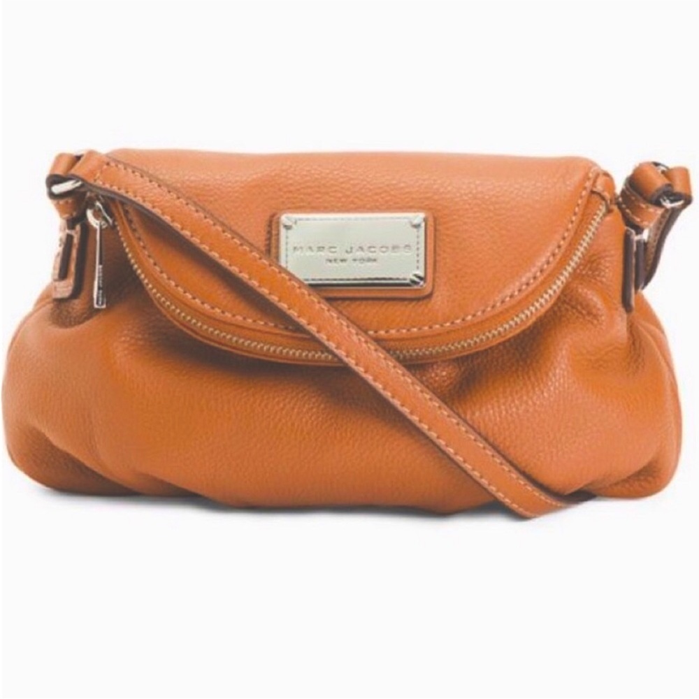 Marc Jacobs New York Classic Leather Crossbody